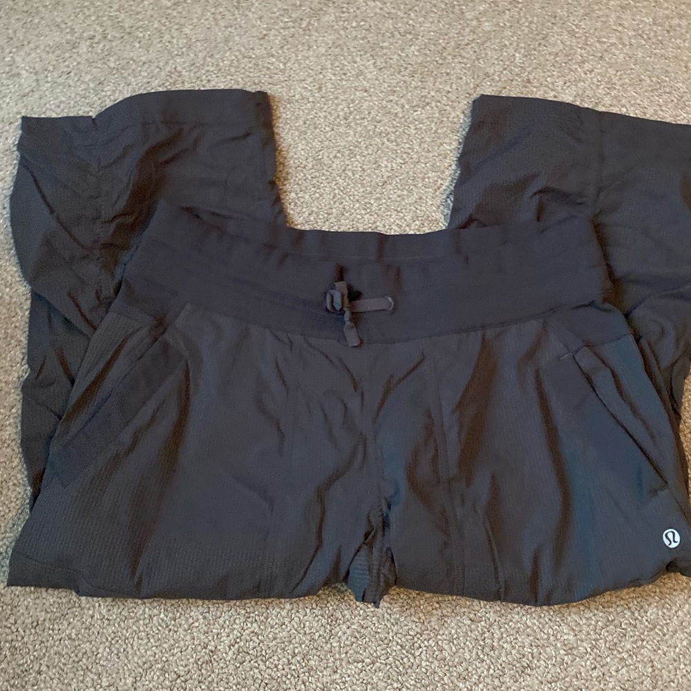 Lululemon studio capris